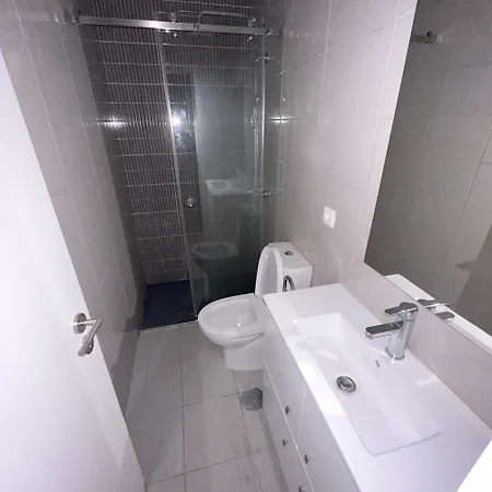 Al Antero Quental Appartement *